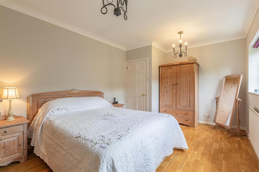 144 Brox Road, Ottershaw, KT16 0 LQ   30.jpg