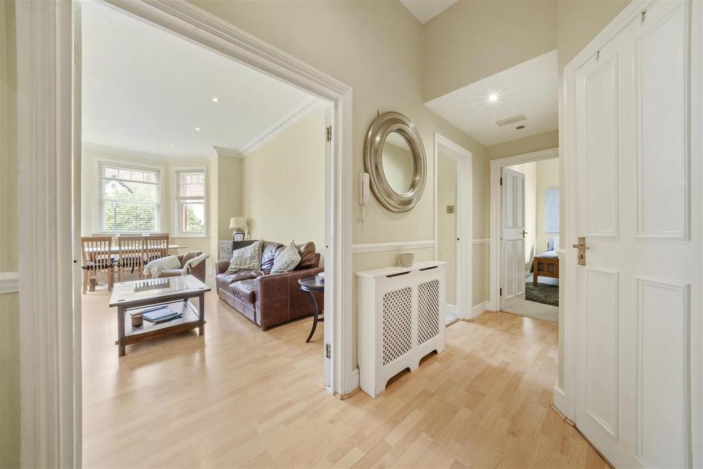 Crediton Hill, West Hampstead, London 3 bed flat for sale £950,000