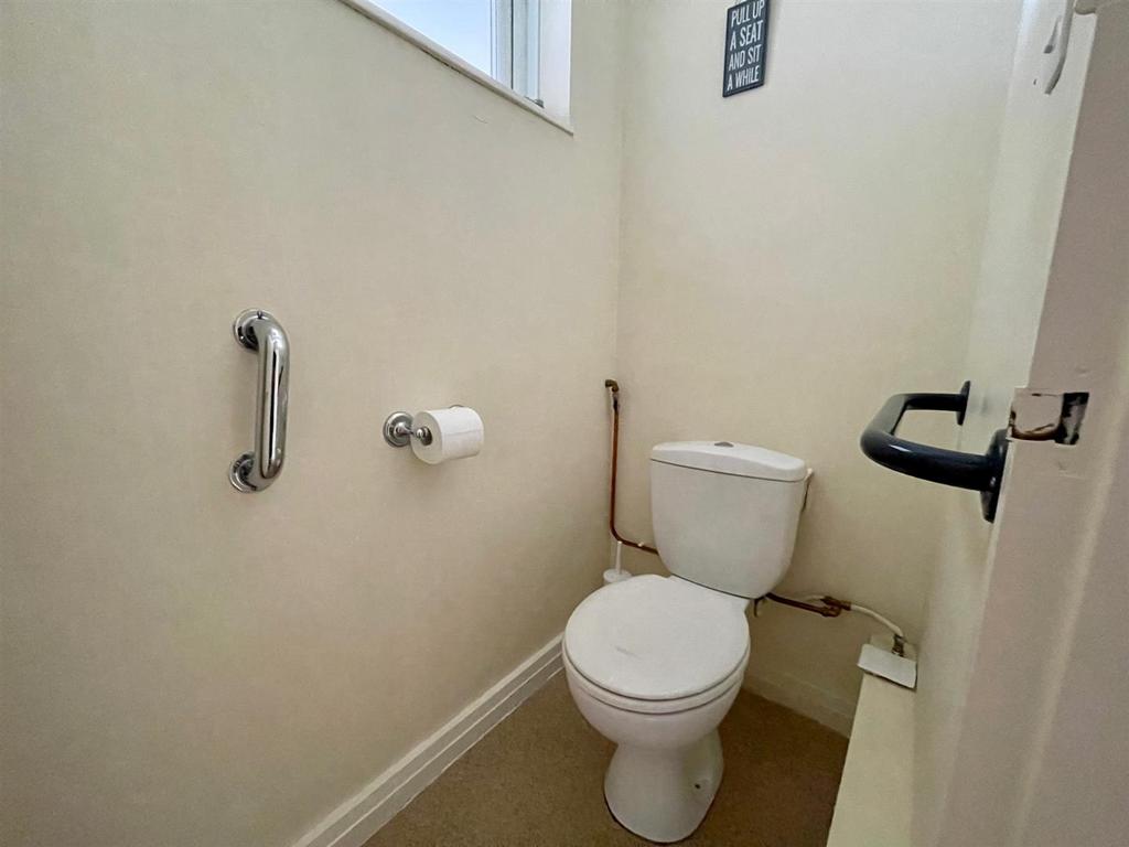 Separate WC