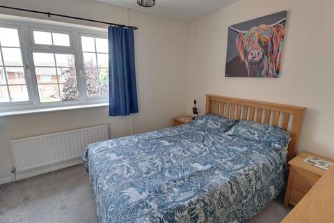 34 Fosse Close, Abbeymead, Gloucester, GL4 5EF