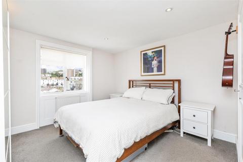 3 bedroom apartment for sale - Marine Parade, Brighton