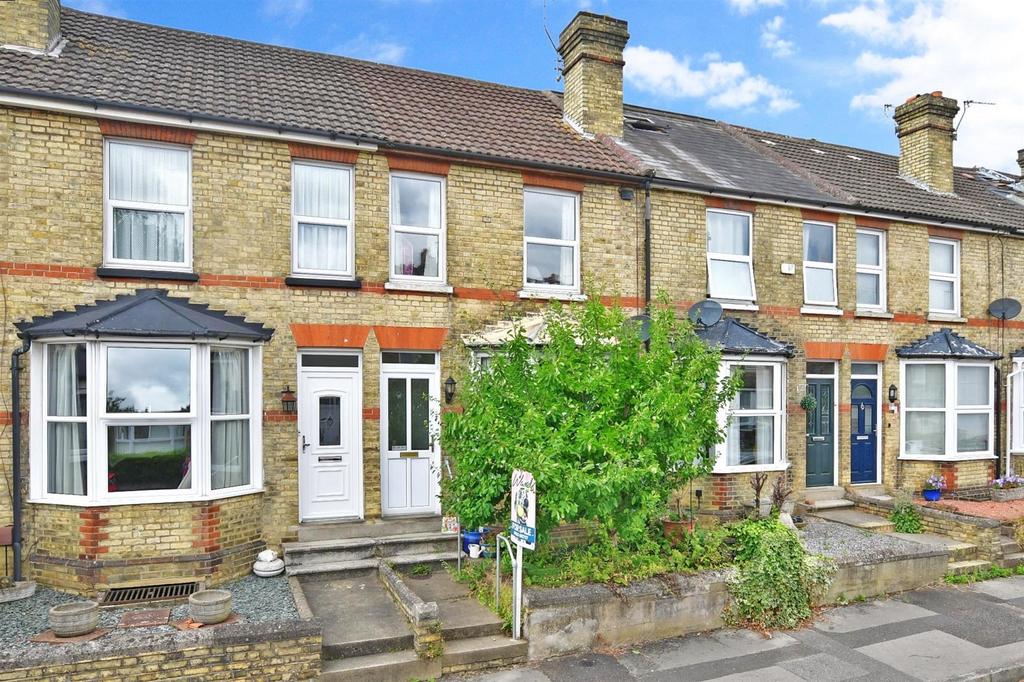 Victoria Street, Maidstone, Kent 2 bed terraced house for sale £290,000