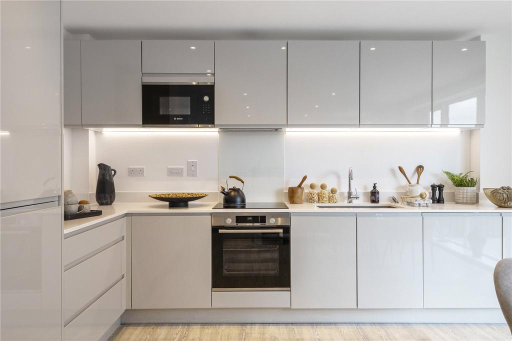 Show Apartment