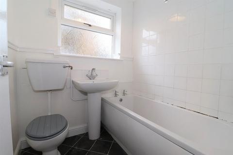 8 Denton Close, Kenilworth, CV8 1BL
