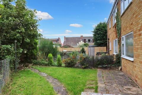 8 Denton Close, Kenilworth, CV8 1BL