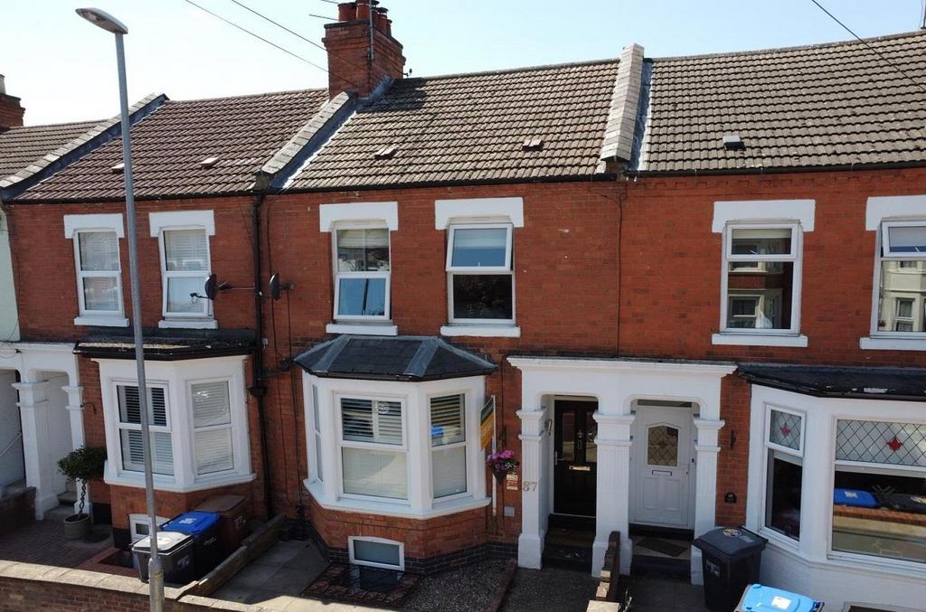 Bostock Avenue, Abington, Northampton NN1 4 bed townhouse for sale £