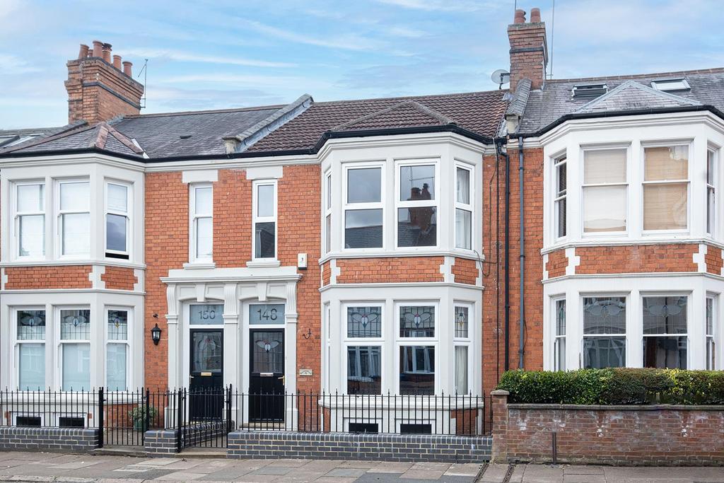 Birchfield Road, Abington, Northampton NN3 4 bed townhouse for sale £