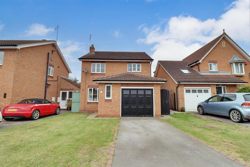 Nursery Court, Brough 3 bed detached house for sale £250,000