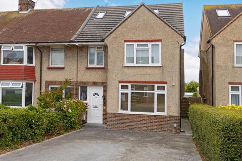 120 Congreve Road, Worthing, BN14 8EW