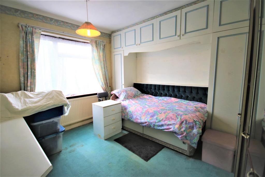 Bedroom 2: