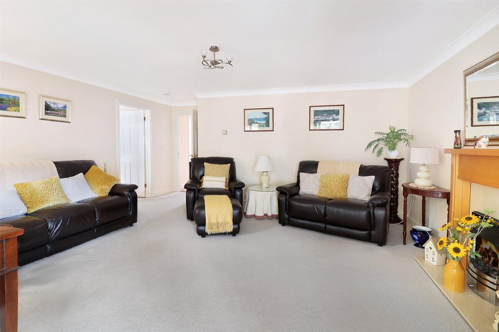 Beech Road, Stibb Cross, Torrington, Devon, EX38 3 bed bungalow for