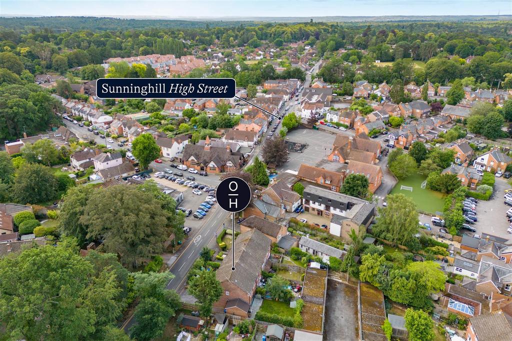Sunninghill Road, Sunninghill 3 bed end of terrace house £585,000