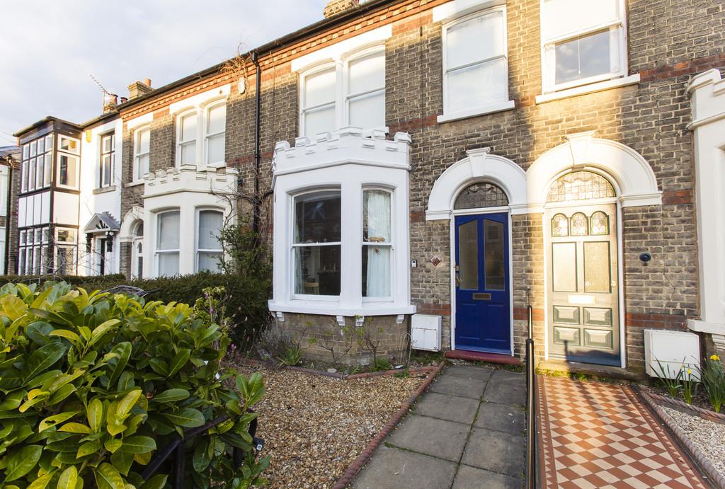 Pretoria Road, Cambridge 4 bed terraced house £800,000