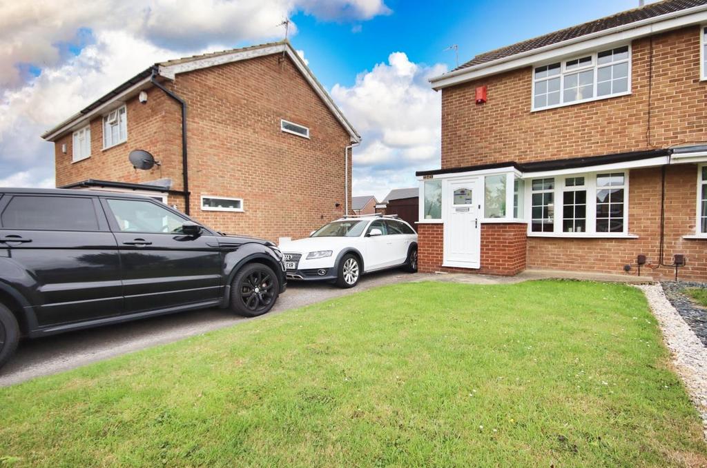 Surbiton Road, Fairfield, StocktonOnTees, TS19 7SF 2 bed semi