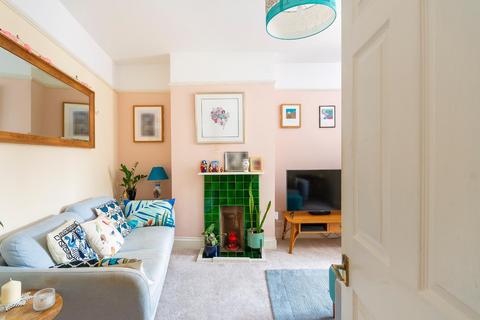 Flat B, 56 Langton Park, Bristol, BS3 1EQ