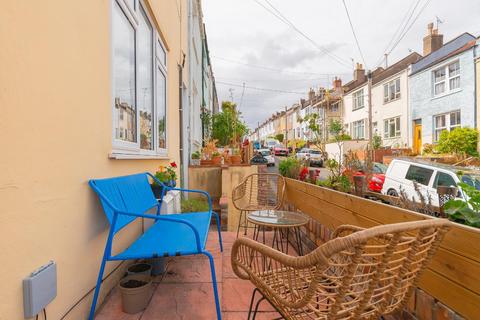 Flat B, 56 Langton Park, Bristol, BS3 1EQ
