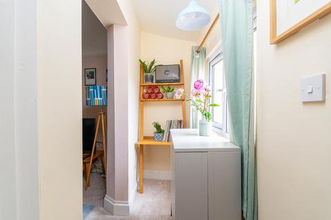 Flat B, 56 Langton Park, Bristol, BS3 1EQ
