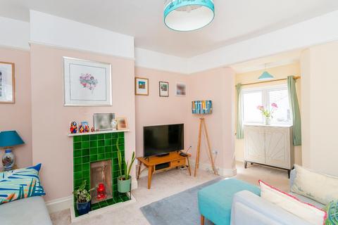 Flat B, 56 Langton Park, Bristol, BS3 1EQ