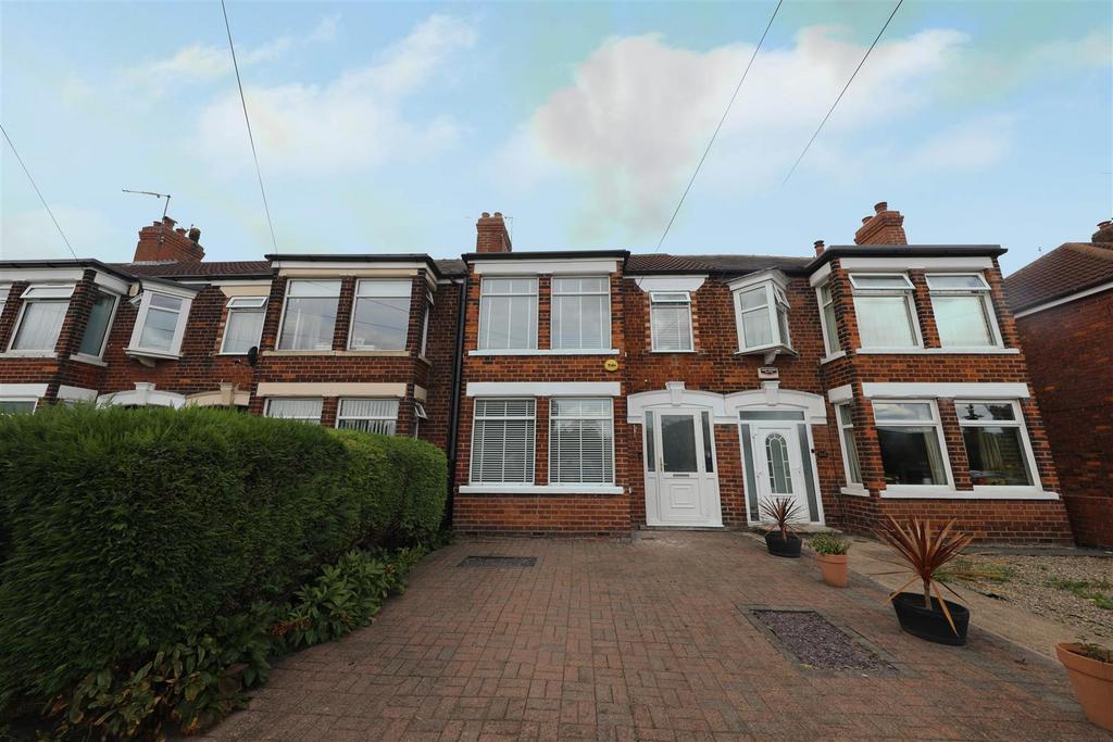 Kenilworth Avenue, Hull 3 bed terraced house for sale £200,000
