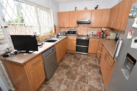 2 bedroom semi-detached house for sale - Chester Road, Castle Bromwich, Birmingham