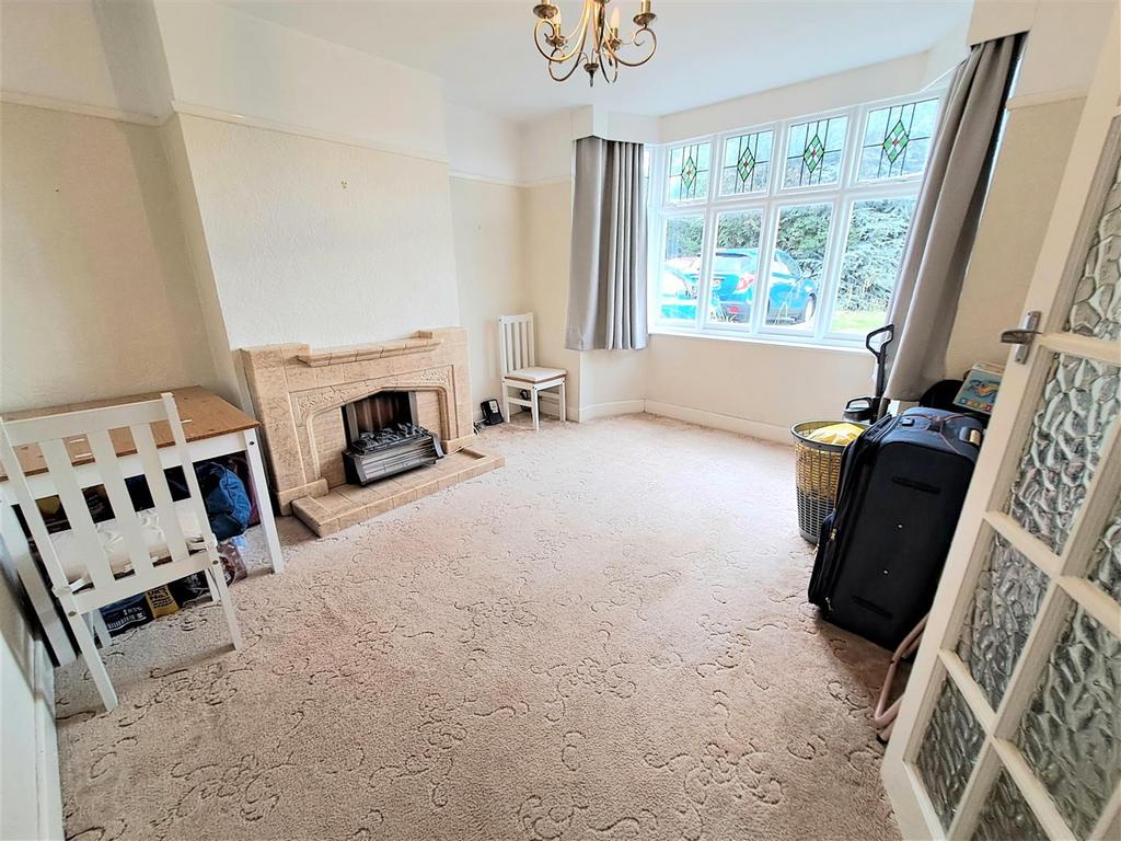 Barrows Lane, Yardley, Birmingham 3 bed semidetached house for sale
