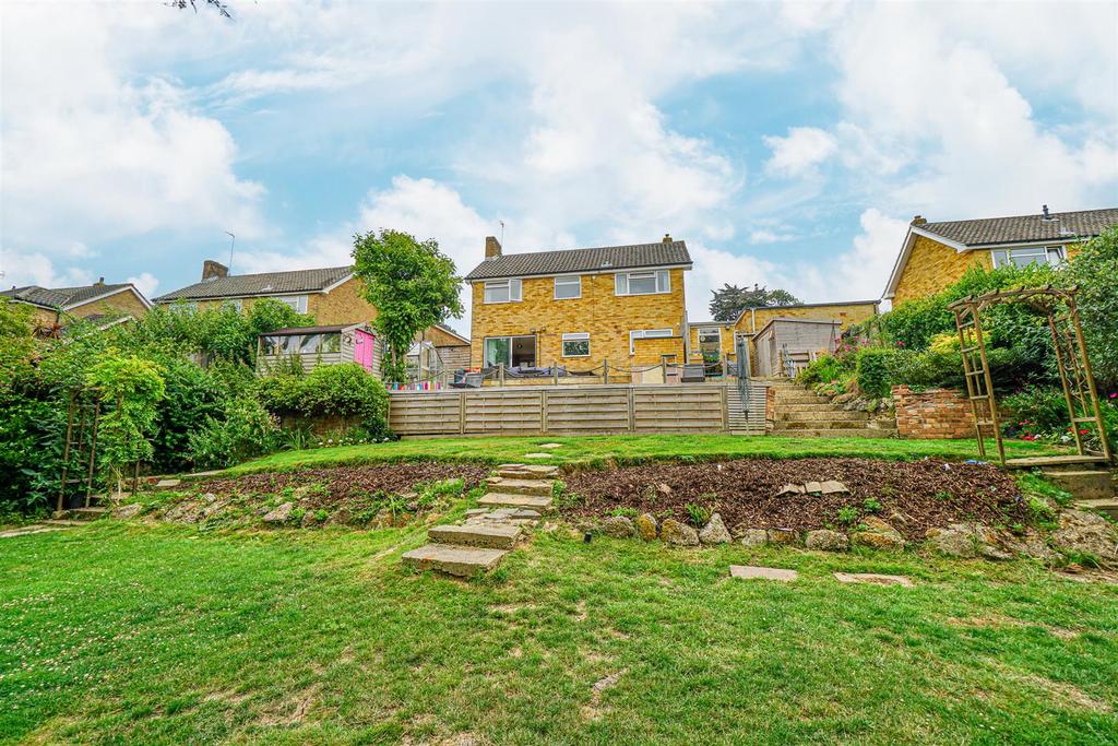 Fern Road, St. LeonardsOnSea 4 bed detached house for sale £485,000