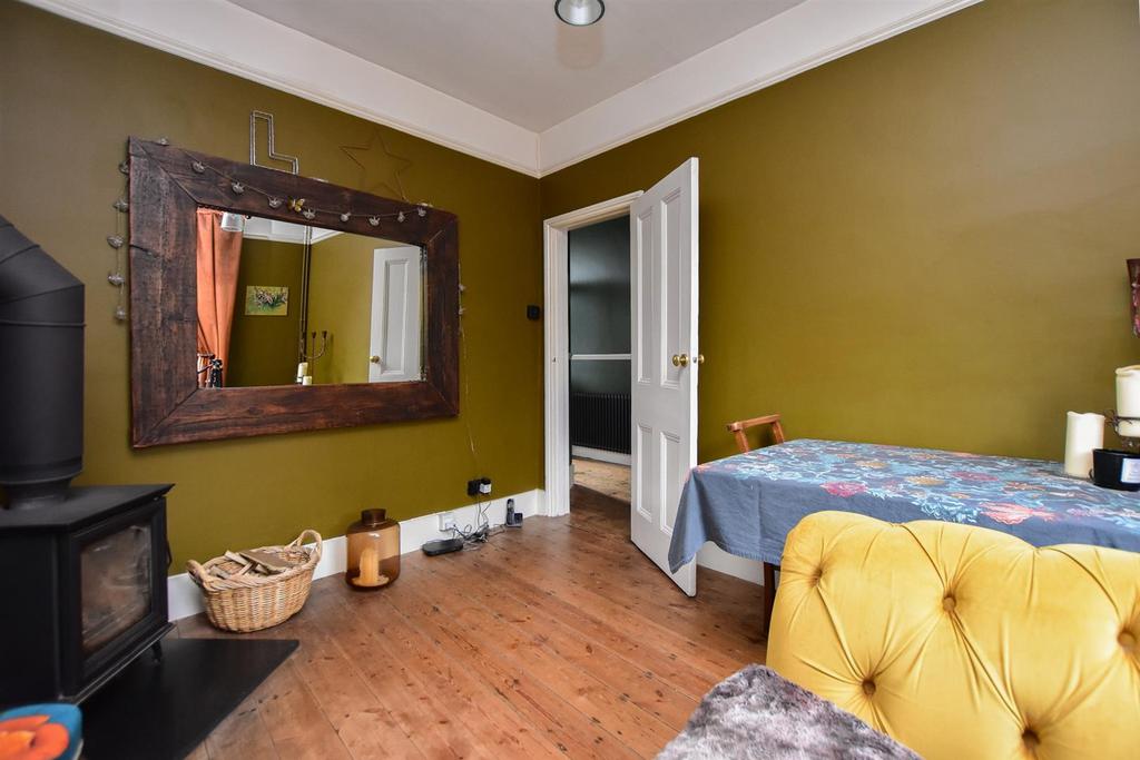 Victoria Avenue, Hastings 3 bed end of terrace house for sale £340,000