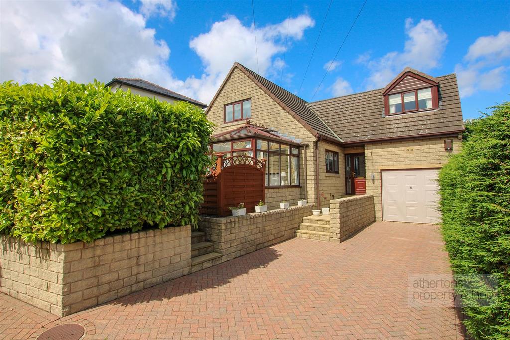 Harpers Lane, Fence, Pendle 4 bed detached house £475,000