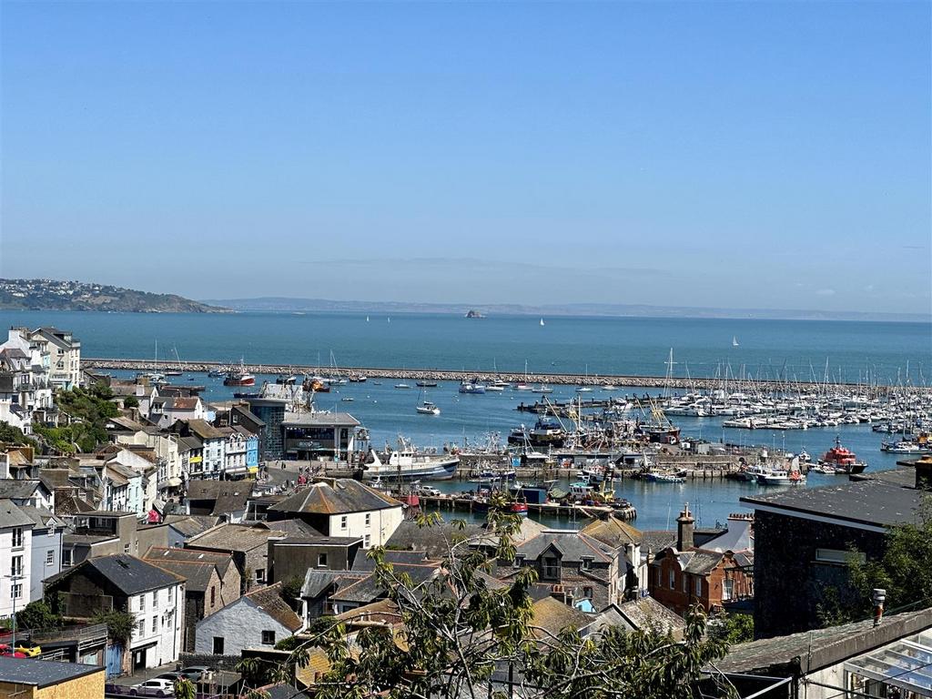 Mount Pleasant Road, Brixham 3 bed house for sale £425,000