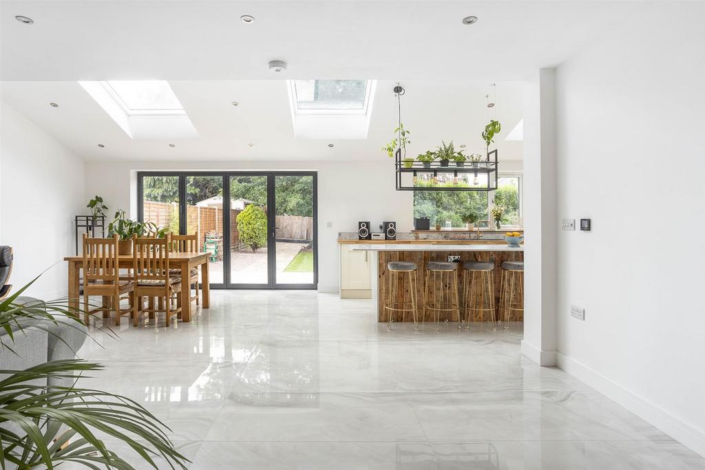 Open Plan Kitchen/Dining/Living