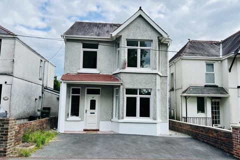 3 bedroom detached house for sale, Pentwyn Road, Ammanford