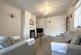 Sitting Room 689