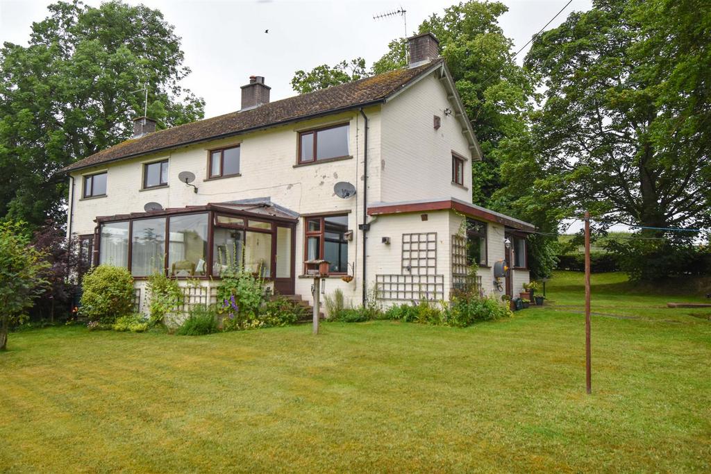 Calthwaite, Penrith 3 bed semidetached house for sale £250,000