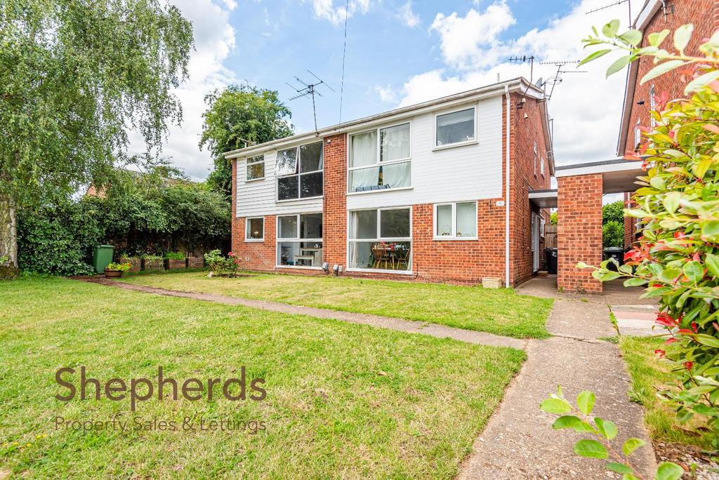 Danemead, Hoddesdon EN11 2 bed for sale £280,000
