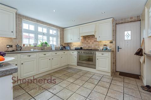 Hive Cottage, 1 Belchers Lane, Nazeing, Waltham Abbey, EN9 2SA