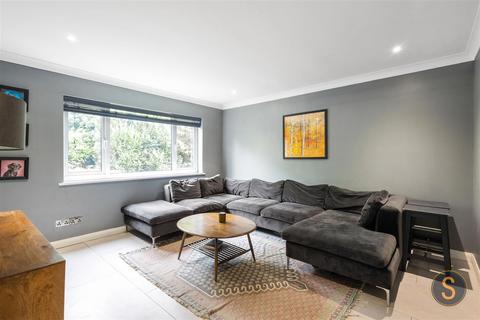 Fosse House Brownlow Road, Berkhamsted, HP4 1HB