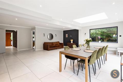 Fosse House Brownlow Road, Berkhamsted, HP4 1HB