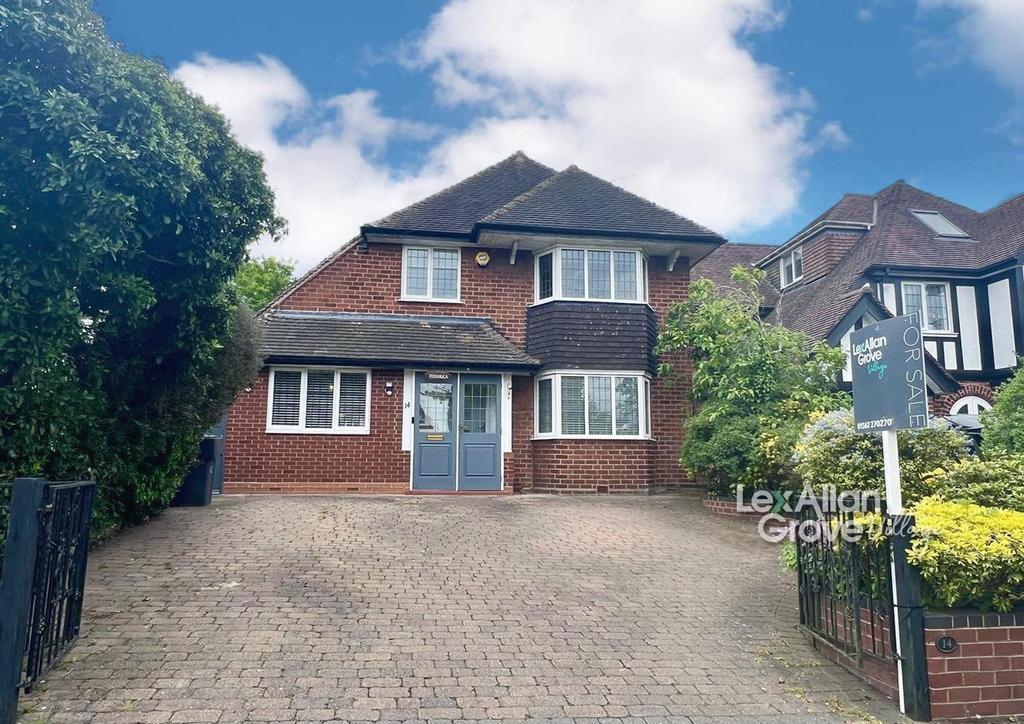 Stourbridge Road, Hagley, Stourbridge 3 bed detached house for sale £