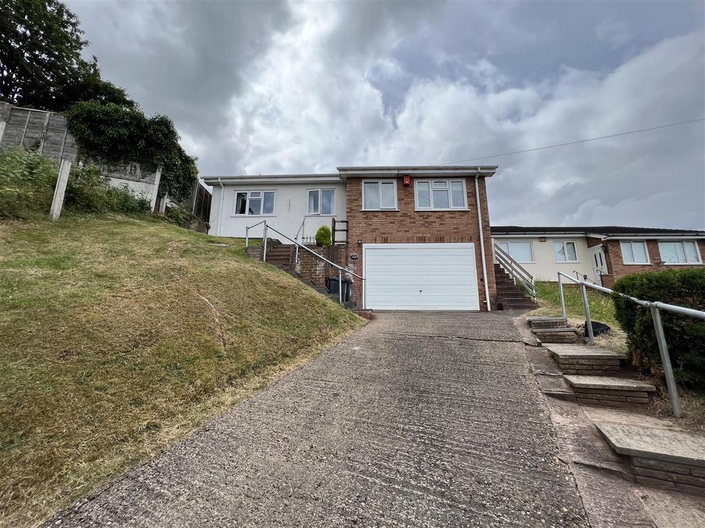 Millfield Road, Handsworth Wood, Birmingham 3 bed detached house for