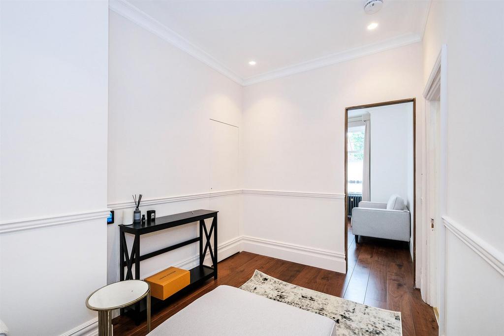 30 Sylvan Road-26 resized.jpg