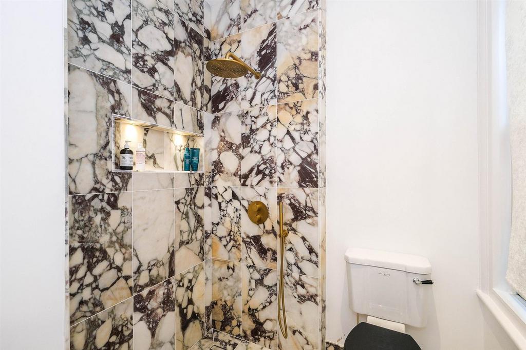 30 Sylvan Road-24 resized.jpg