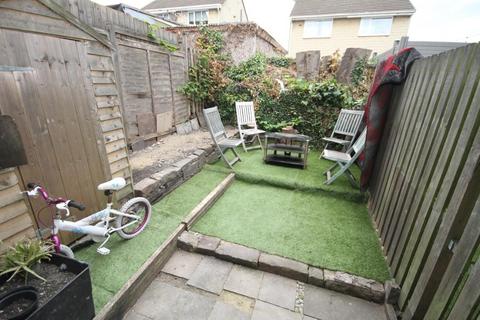 57 Chapel Street, Eccleshill, Bradford, BD2 2DA