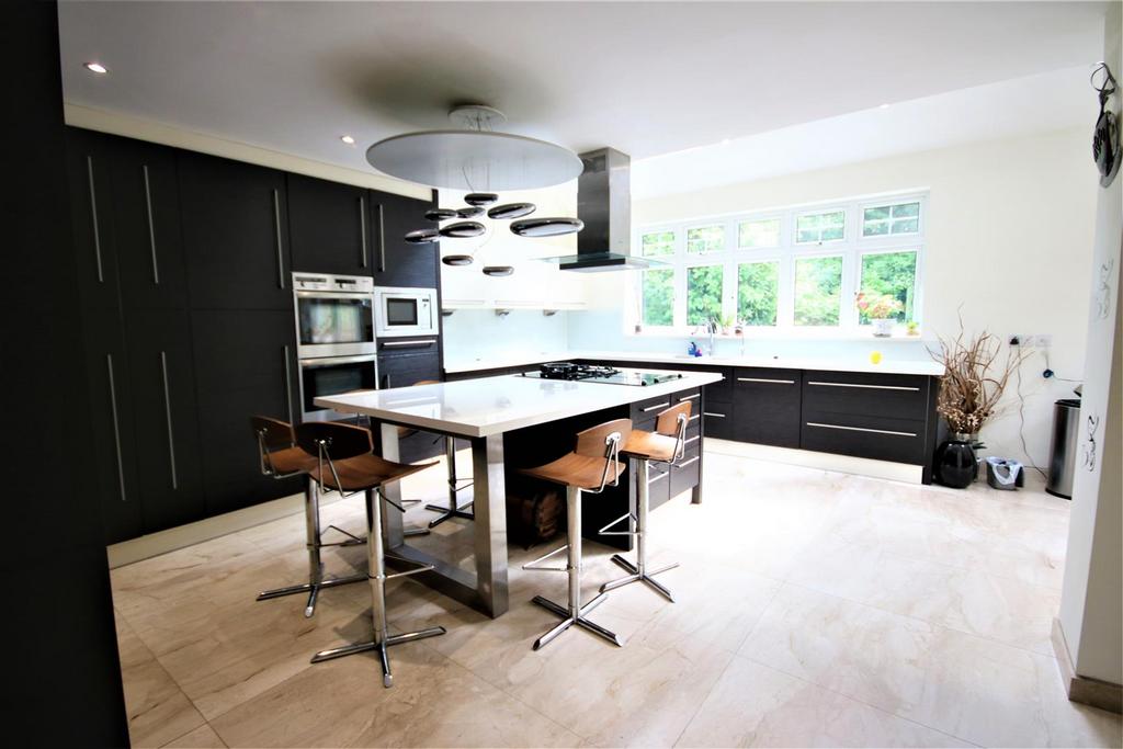 Fitted kitchen/diner: pic. 2