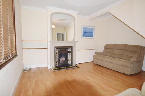 14 Botha Road, London, E13 8PQ