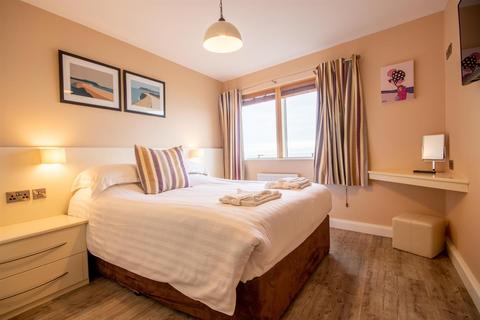 2 bedroom apartment for sale, The Sands,, Peasholm Gap, Scarborough