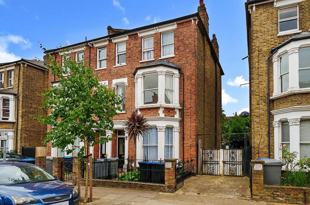 Dyne Road, London, NW6 6 bed house for sale £1,600,000