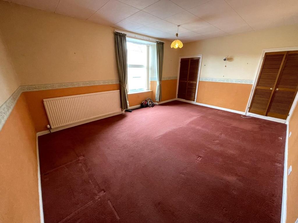 Bedroom 1.jpeg