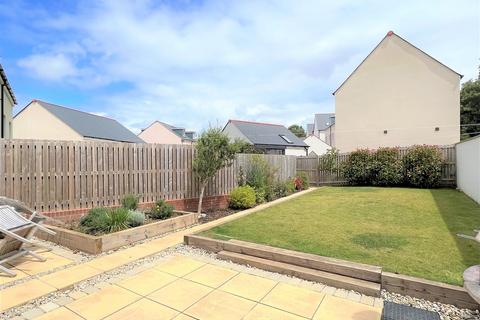 4 bedroom detached house for sale, Shippen Walk, St. Austell