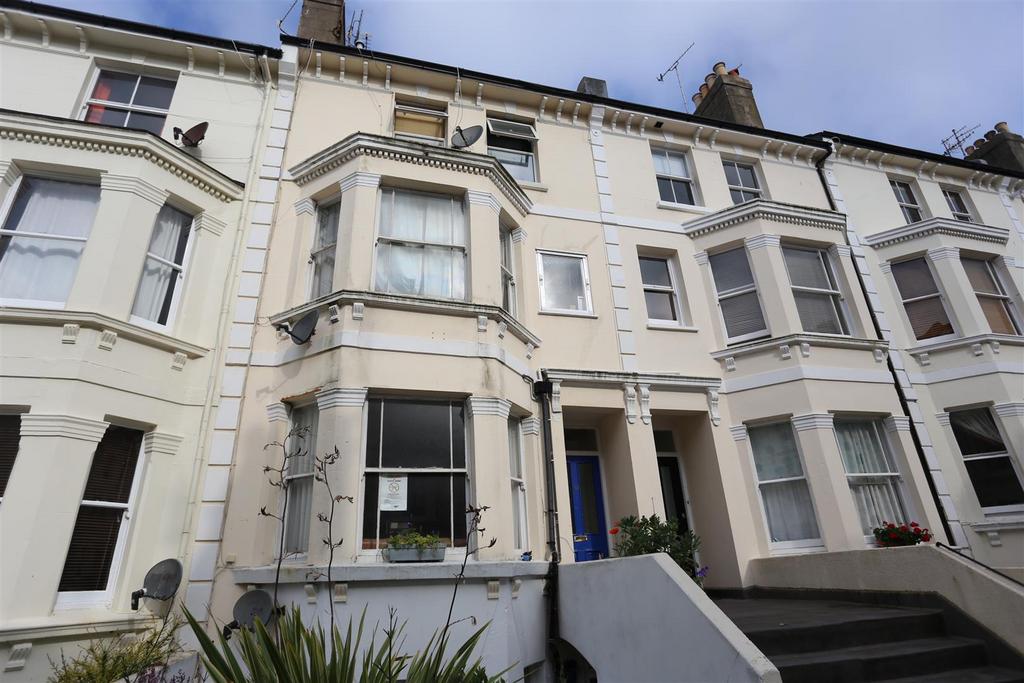 Lansdowne Street, Hove 1 bed flat £1,100 pcm (£254 pw)
