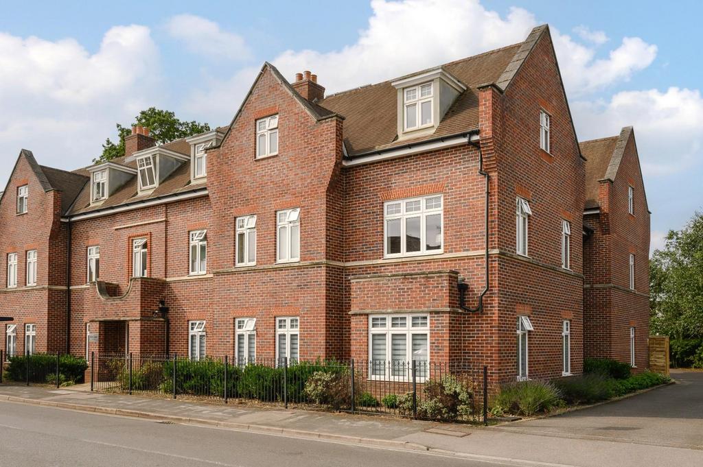 5 Ellis Court-16.jpg
